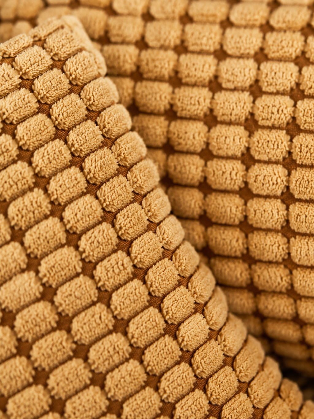The Reserve Vegan Suede Pet Bed Set